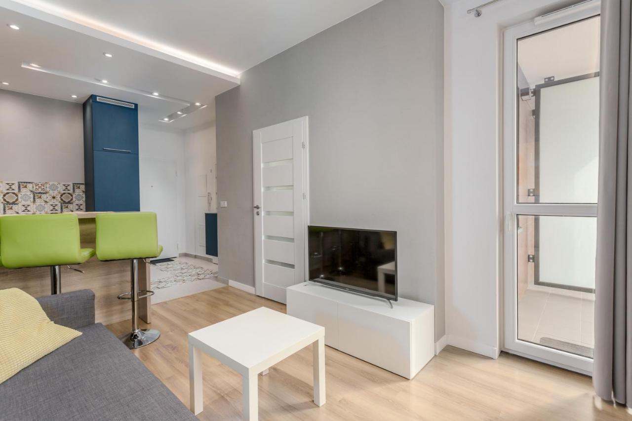 Chill Apartments Warsaw Airport Esterno foto