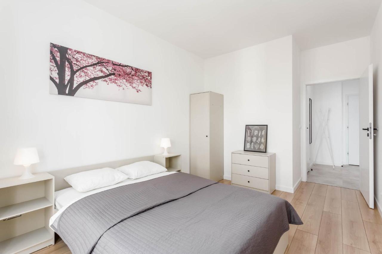 Chill Apartments Warsaw Airport Esterno foto